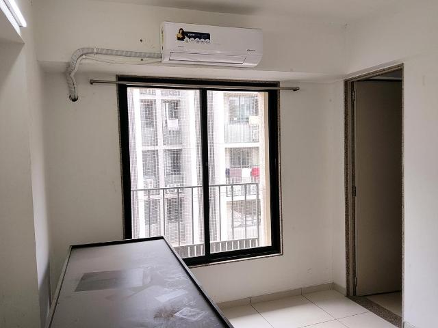 2 BHK Apartment in Shela for rent Ahmedabad. The reference number is 20372224