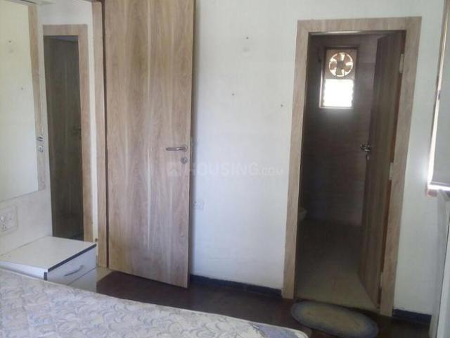 2 BHK Apartment in Shela for rent Ahmedabad. The reference number is 20420113