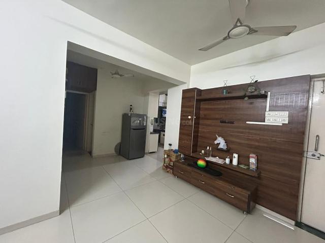 2 BHK Apartment in Shela for rent Ahmedabad. The reference number is 20447380