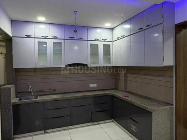 2 BHK Apartment in Shela for rent Ahmedabad. The reference number is 20464513
