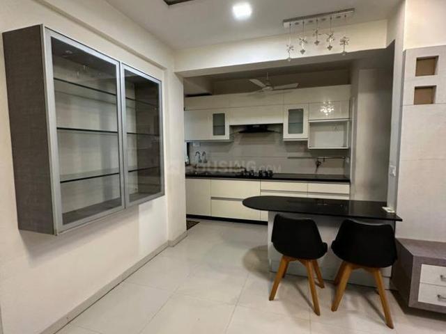 2 BHK Apartment in Shela for rent Ahmedabad. The reference number is 20463705