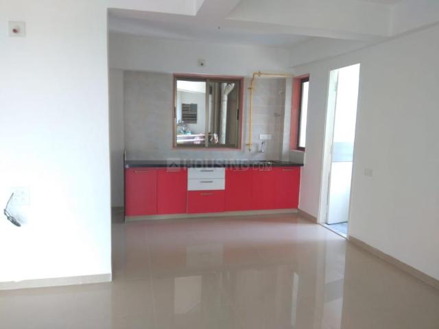 2 BHK Apartment in Shela for rent Ahmedabad. The reference number is 20503906