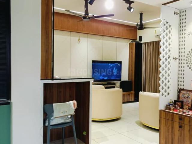 2 BHK Apartment in Shela for rent Ahmedabad. The reference number is 20516636