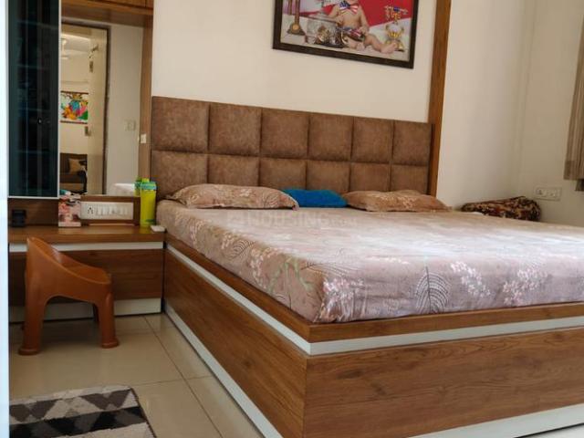 2 BHK Apartment in Shela for rent Ahmedabad. The reference number is 20542096