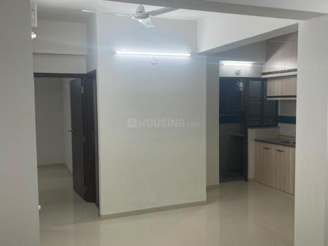 2 BHK Apartment in Shela for rent Ahmedabad. The reference number is 20727320
