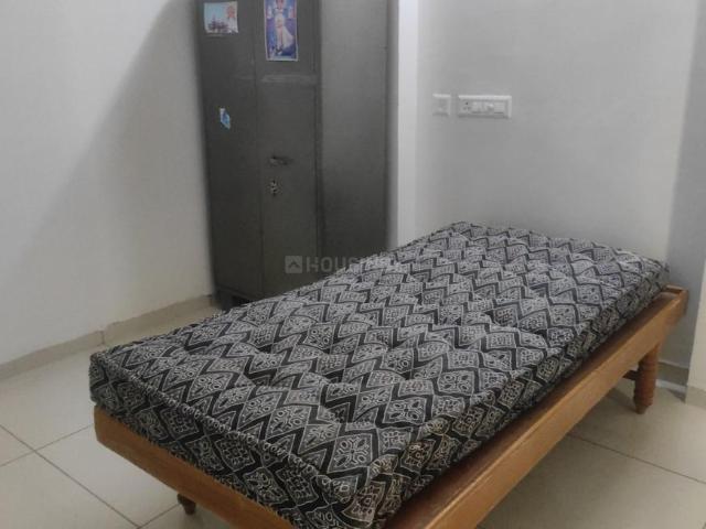 2 BHK Apartment in Shela for rent Ahmedabad. The reference number is 20812157
