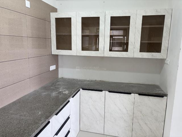 2 BHK Apartment in Shela for rent Ahmedabad. The reference number is 20824767