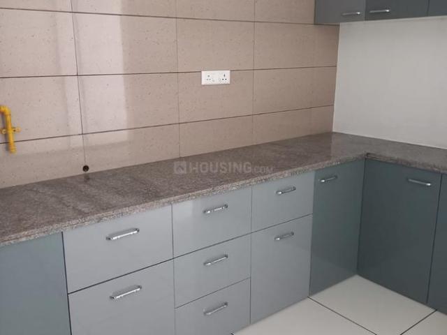 2 BHK Apartment in Shela for rent Ahmedabad. The reference number is 20823010