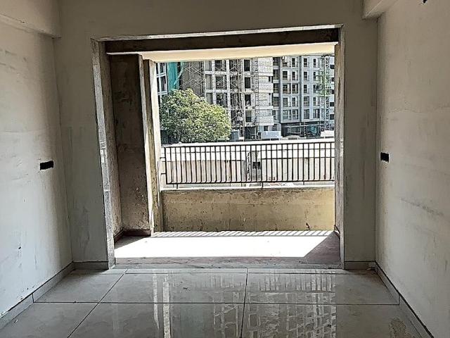 2 BHK Apartment in Shela for resale Ahmedabad. The reference number is 19879119