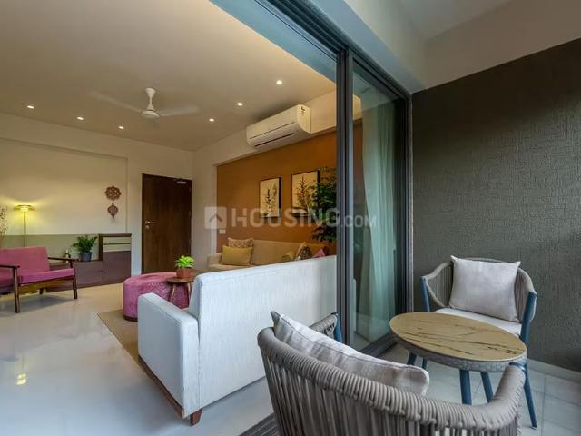 2 BHK Apartment in Shela for resale Ahmedabad. The reference number is 20479438