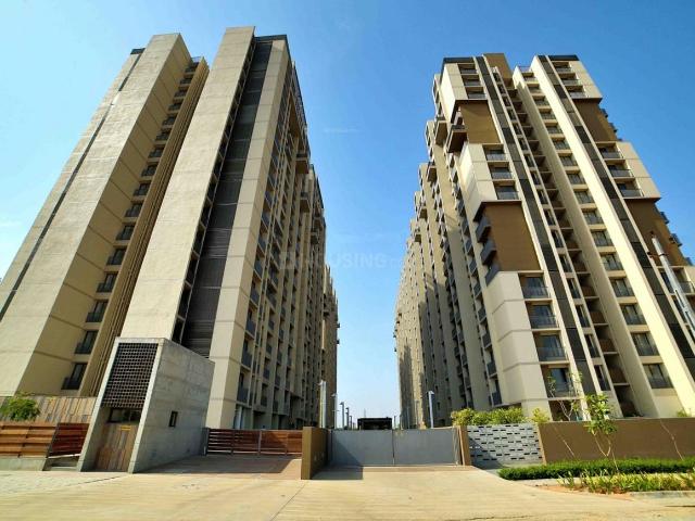 2 BHK Apartment in Shela for resale Ahmedabad. The reference number is 20202618
