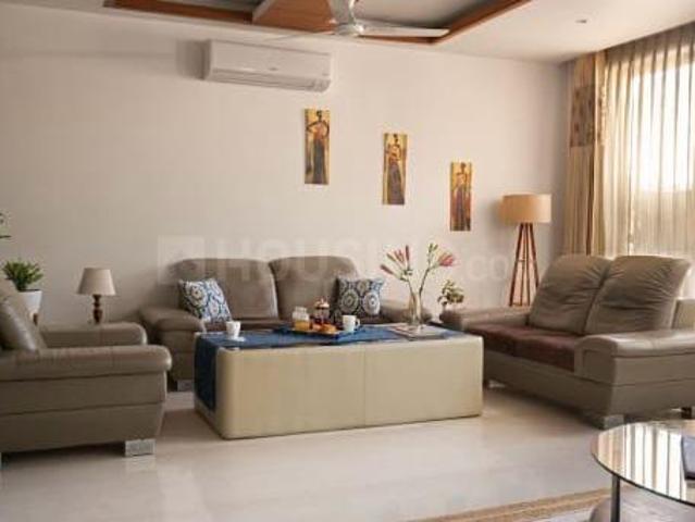 2 BHK Apartment in Sherpura for rent Bharuch. The reference number is 18186574