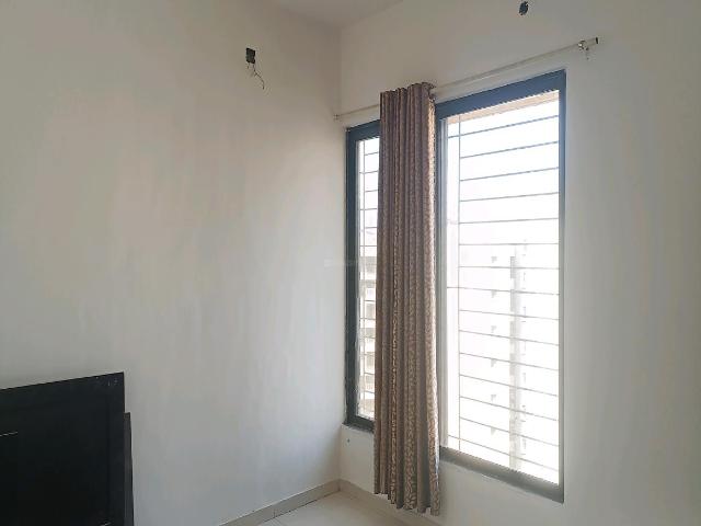 2 BHK Apartment in Shewalewadi for rent Pune. The reference number is 19435628