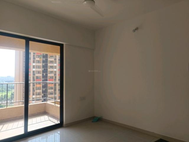 2 BHK Apartment in Shewalewadi for rent Pune. The reference number is 20166191