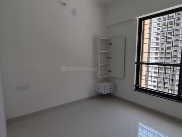 2 BHK Apartment in Shewalewadi for rent Pune. The reference number is 20467841