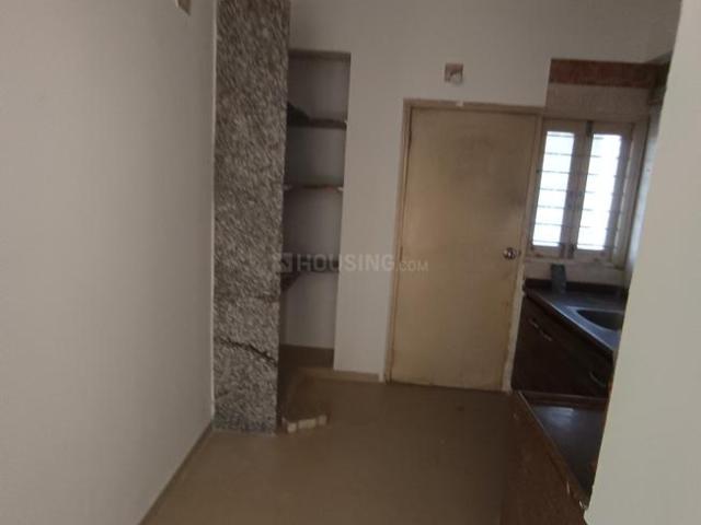2 BHK Apartment in Shilaj for rent Ahmedabad. The reference number is 20070211