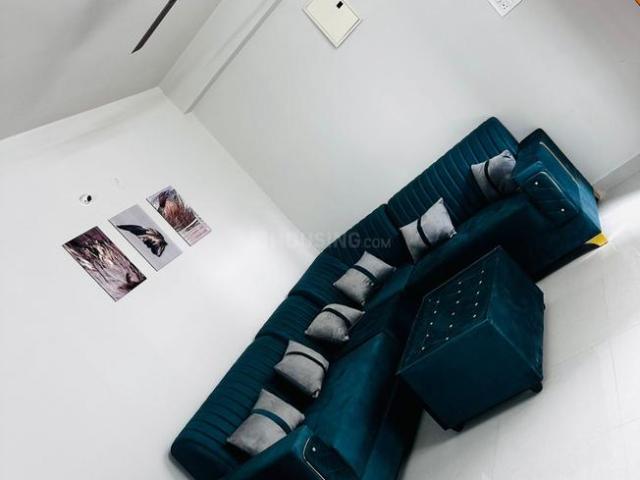 2 BHK Apartment in Shilpa Hills for rent Hyderabad. The reference number is 18311355