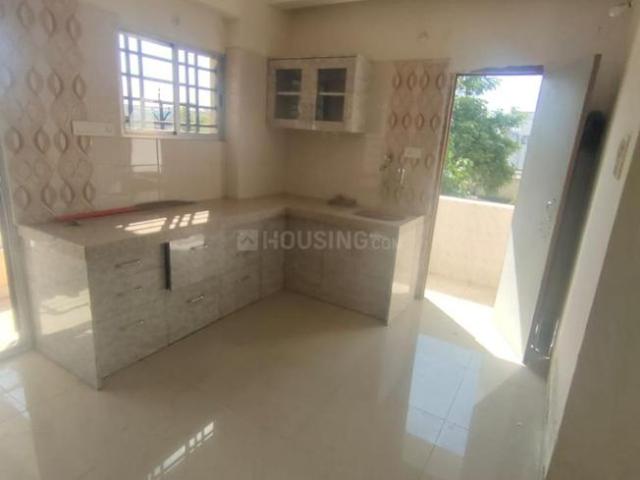 2 BHK Apartment in Shivaji Nagar for rent Nagpur. The reference number is 18084515