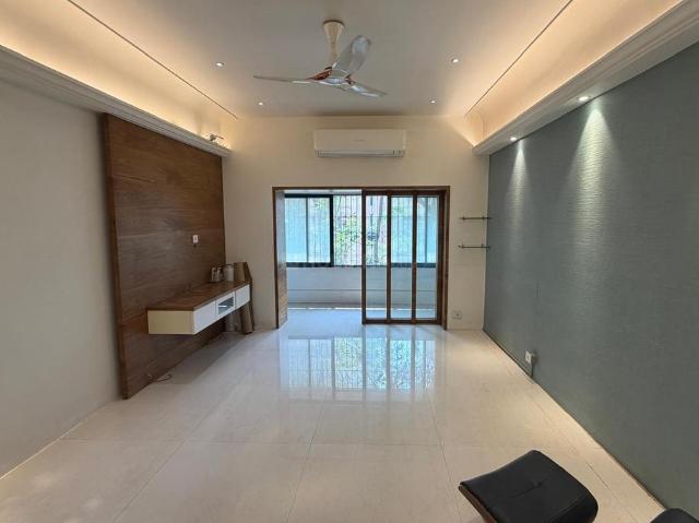 2 BHK Apartment in Shivaji Park for rent Mumbai. The reference number is 19811854