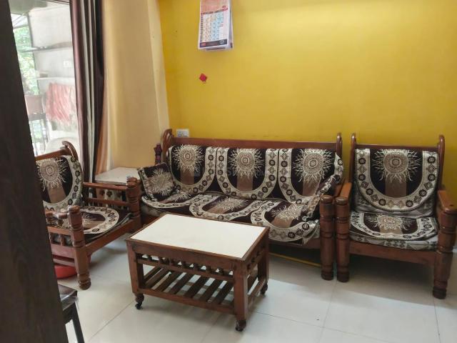 2 BHK Apartment in Shramik Nagar for rent Nashik. The reference number is 20466656