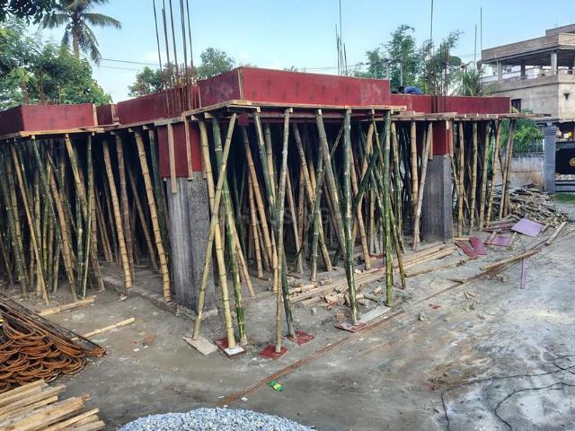 2 BHK Apartment in Six Mile for resale Guwahati. The reference number is 17721169