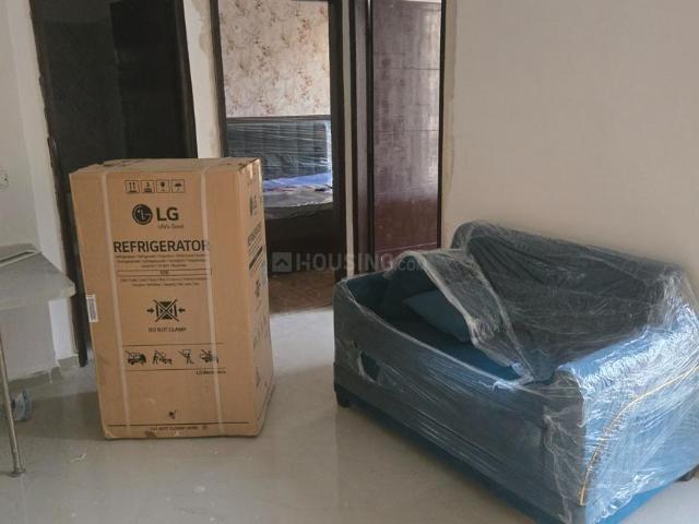 2 BHK Apartment in Siddharth Vihar for rent Ghaziabad. The reference number is 17370913