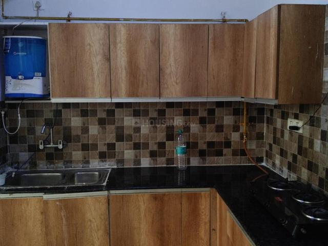 2 BHK Apartment in Siddharth Vihar for rent Ghaziabad. The reference number is 19220254