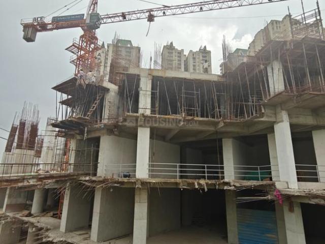 2 BHK Apartment in Siddharth Vihar for rent Ghaziabad. The reference number is 20024452