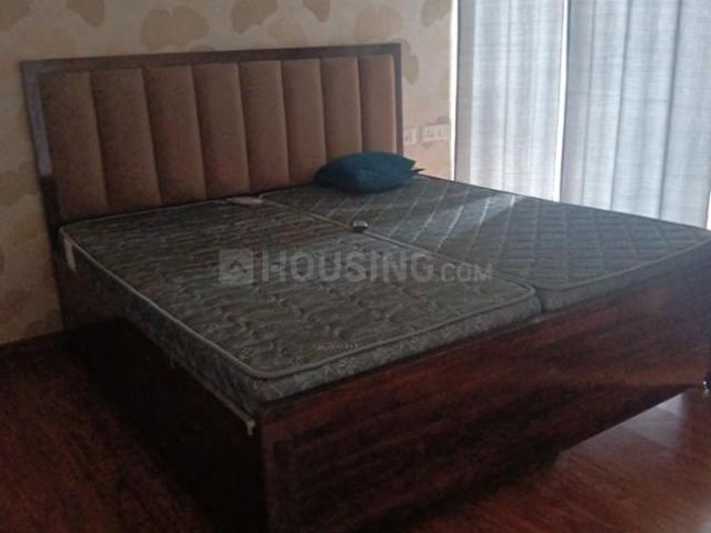 2 BHK Apartment in Siddharth Vihar for rent Ghaziabad. The reference number is 20481163