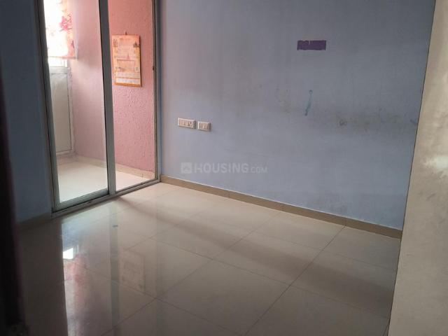 2 BHK Apartment in Siddharth Vihar for rent Ghaziabad. The reference number is 20660565