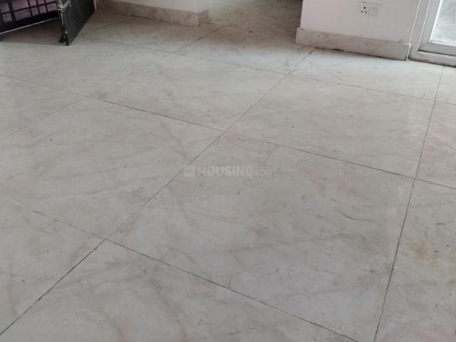 2 BHK Apartment in Siddharth Vihar for resale Ghaziabad. The reference number is 20318615