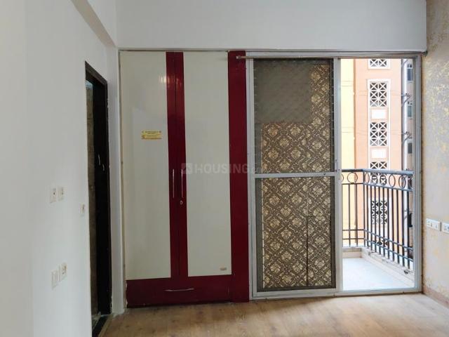 2 BHK Apartment in Siddharth Vihar for resale Ghaziabad. The reference number is 20368316