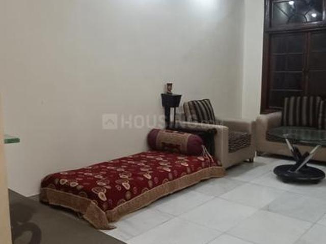 2 BHK Apartment in Sion for rent Mumbai. The reference number is 18072900