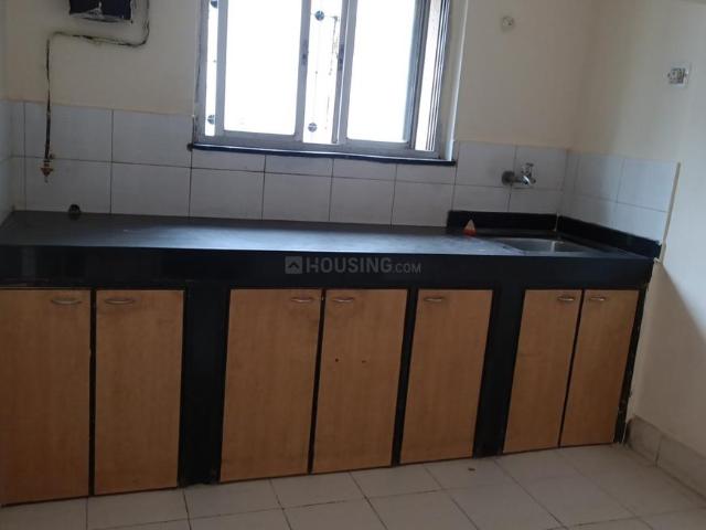 2 BHK Apartment in Sion for rent Mumbai. The reference number is 18113142