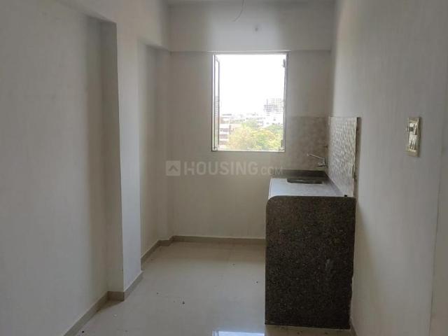 2 BHK Apartment in Sion for rent Mumbai. The reference number is 19476170