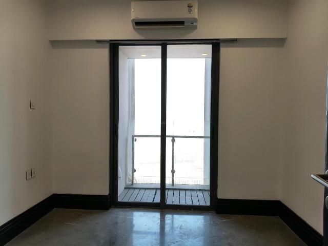 2 BHK Apartment in Sion for rent Mumbai. The reference number is 19655126