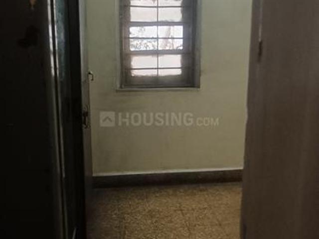 2 BHK Apartment in Sion for rent Mumbai. The reference number is 19992960