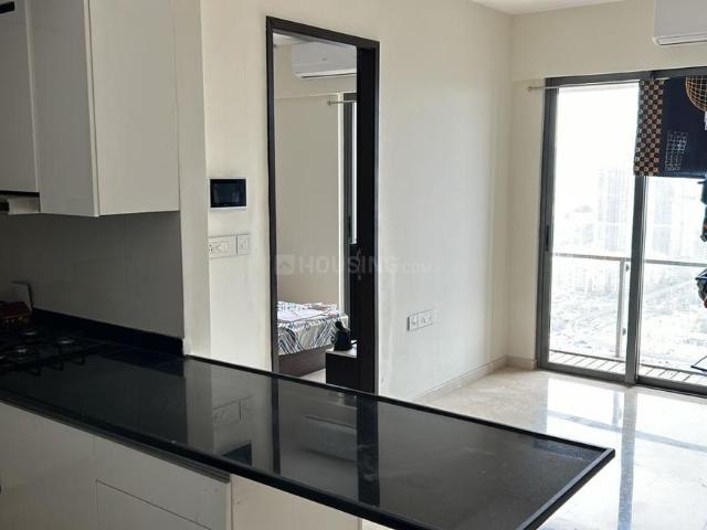 2 BHK Apartment in Sion for rent Mumbai. The reference number is 20735575