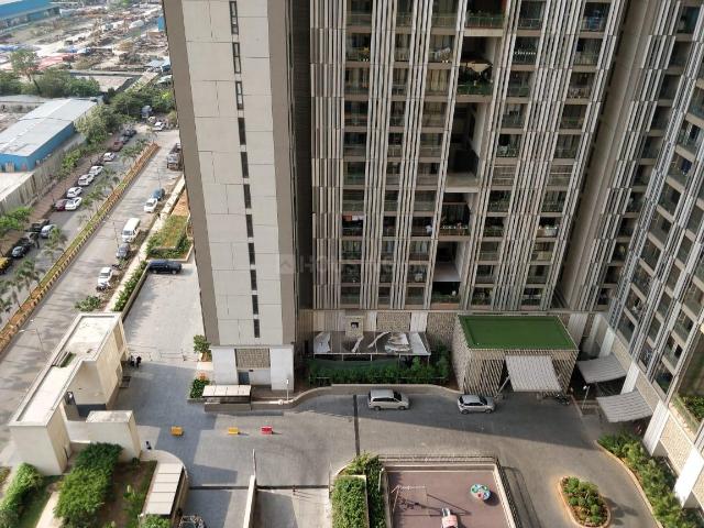 2 BHK Apartment in Sion for rent Mumbai. The reference number is 20179025