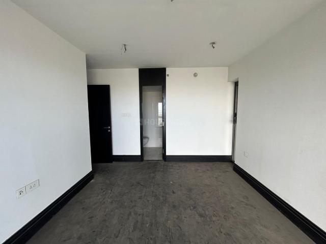 2 BHK Apartment in Sion for rent Mumbai. The reference number is 20283533