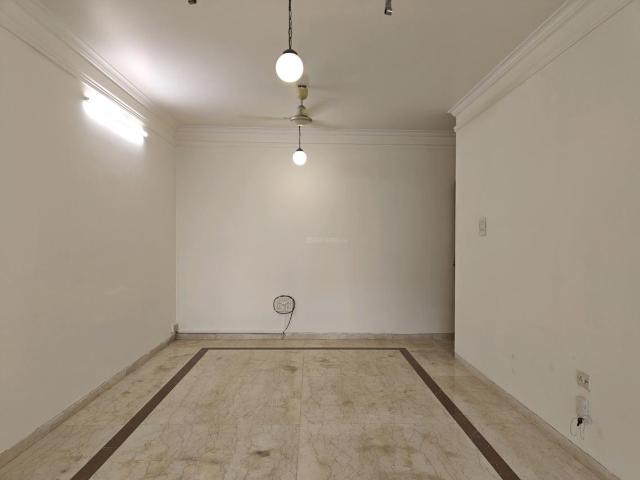 2 BHK Apartment in Sion for resale Mumbai. The reference number is 15038156