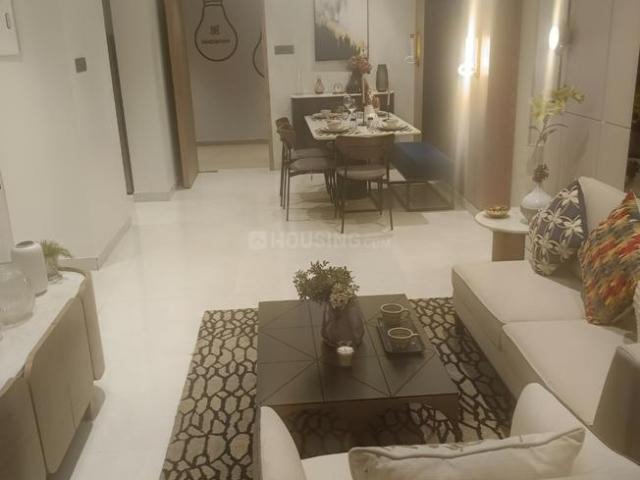 2 BHK Apartment in Sion for resale Mumbai. The reference number is 16745840