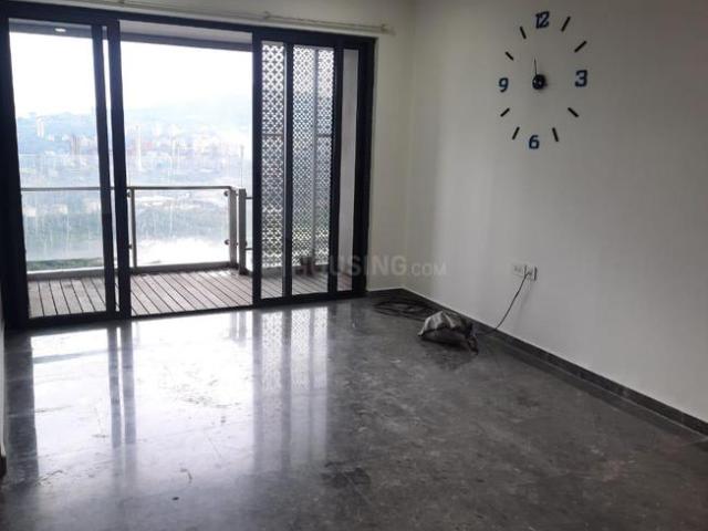 2 BHK Apartment in Sion for resale Mumbai. The reference number is 18580501