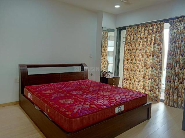 2 BHK Apartment in Sion for resale Mumbai. The reference number is 19773931