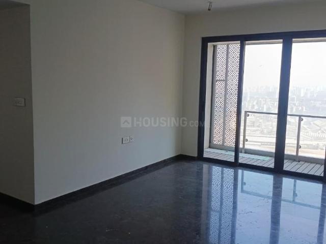 2 BHK Apartment in Sion for resale Mumbai. The reference number is 19794562