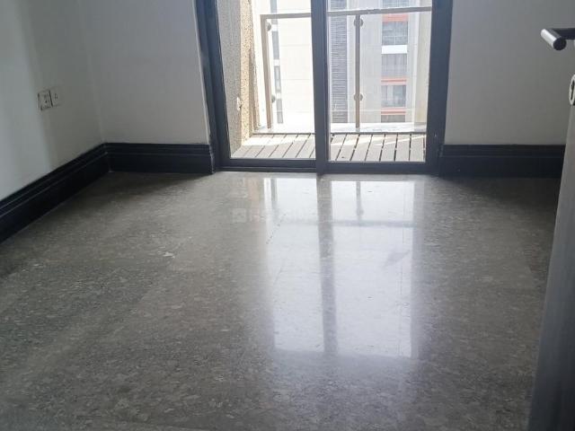 2 BHK Apartment in Sion for resale Mumbai. The reference number is 19794717