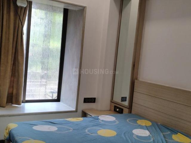2 BHK Apartment in Sion for resale Mumbai. The reference number is 19708052