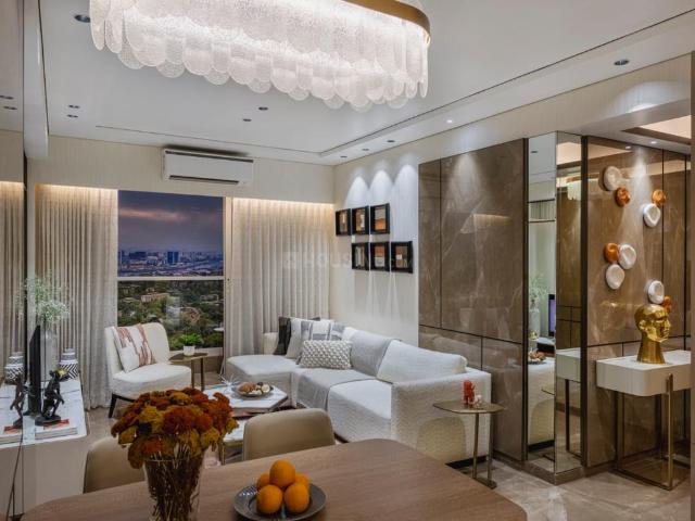 2 BHK Apartment in Sion for resale Mumbai. The reference number is 19955484