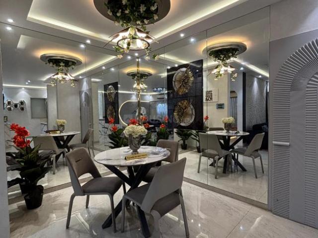 2 BHK Apartment in Sion for resale Mumbai. The reference number is 20061356