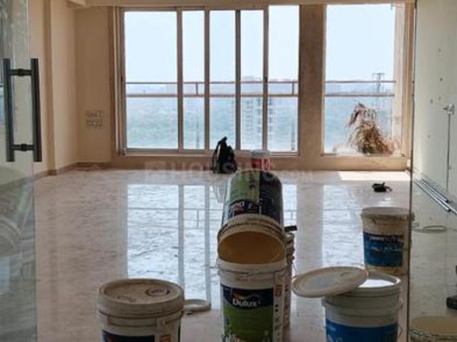 2 BHK Apartment in Sion for resale Mumbai. The reference number is 20189981